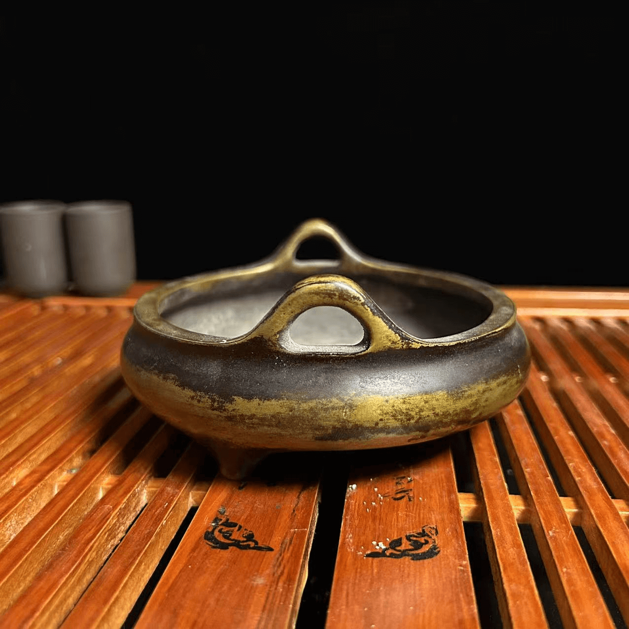 vesselofzen Three-legged sky-reaching ear furnace (0.8kg)p2