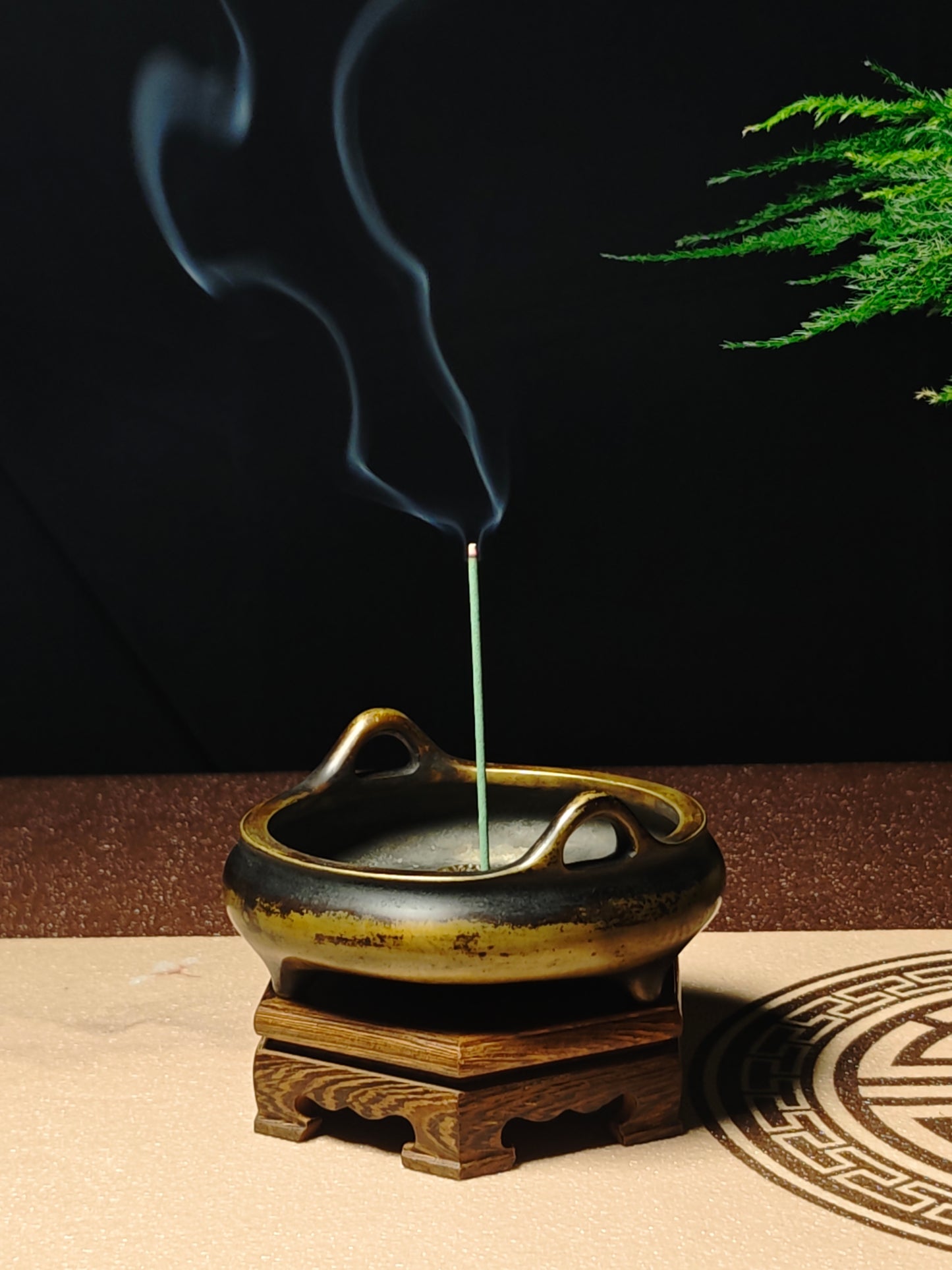 vesselofzen Three-legged sky-reaching ear furnace(0.8kg)p1