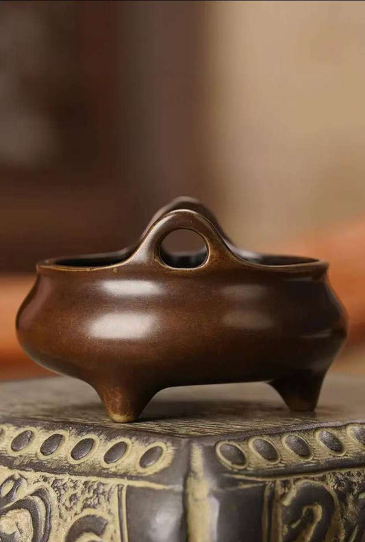 Vessel of Zen Smoothly With Curved Ears incense burner