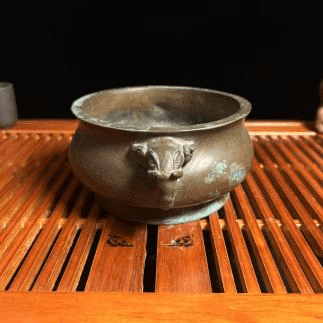 vesselofzen Elephant-headed incense burner (1.3kg)