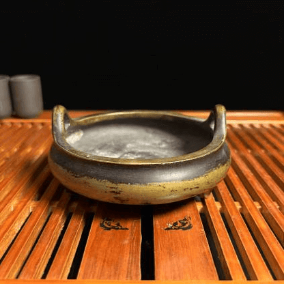 vesselofzen Three-legged sky-reaching ear furnace (0.8kg)p2