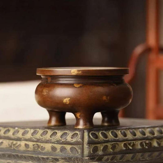 Vessel of Zen Auspicious Tripod bottom incense burner