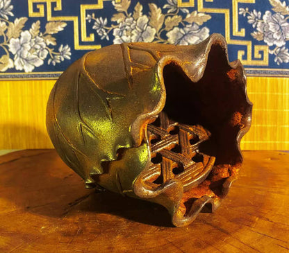 vesselofzen-Antique-style lotus leaf incense burner