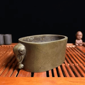 vesselofzen Elephant-headed incense burner (1.95kg)