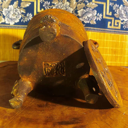 vesselofzen-Antique-style animal-foot charcoal stove with dragon pattern and Zen style