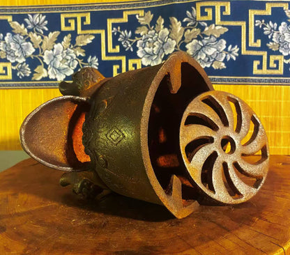 vesselofzen charcoal stove with ancient Zen-inspired design