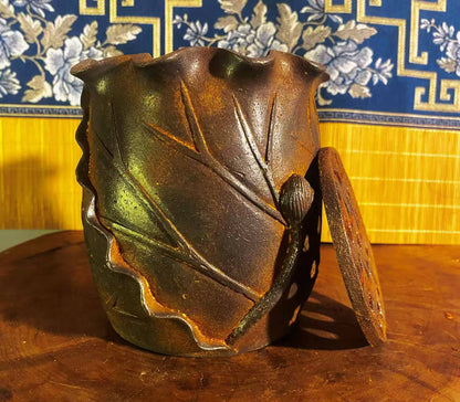 vesselofzen-Antique-style lotus leaf incense burner