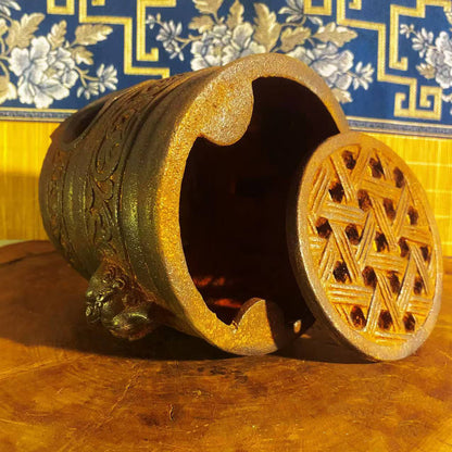 vesselofzen-Antique-style charcoal stove Animal guard vine shadow