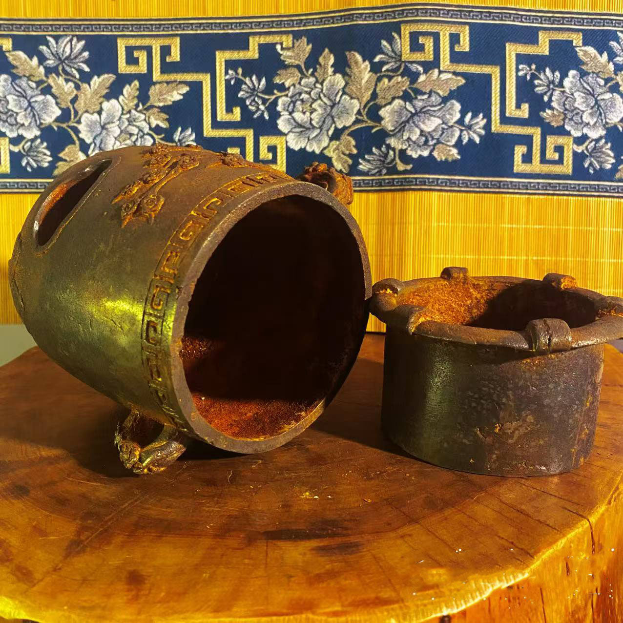 vesselofzen-Plum Blossom Shadows and Bird Songs- Zen Incense Burner